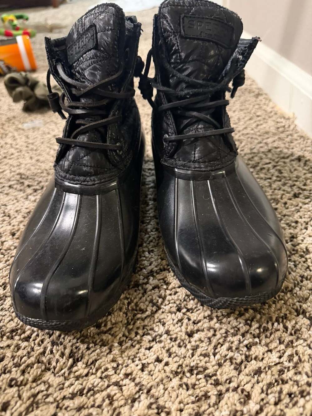 Sperry Women's Saltwater Quilted Waterproof Rain Boot Black Size 8.5 STS83229